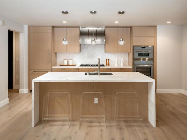 Apartment for sale in Los Altos, California