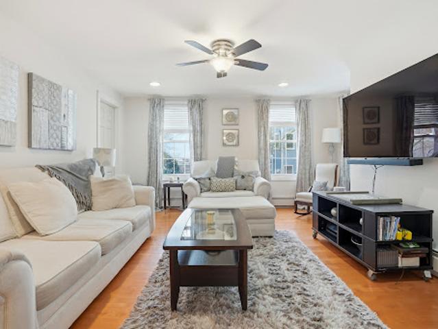 Apartment for sale in Boston, Massachusetts