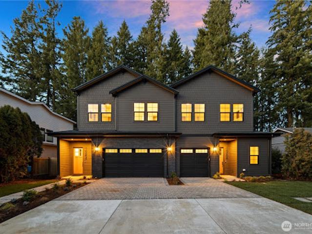 Apartment for sale in Bellevue, King County