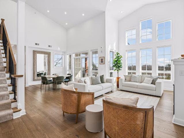 Apartment for sale in Hennepin, Minnesota
