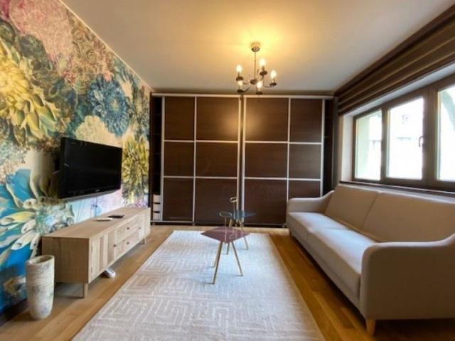 Apartament închirieri în Colțea, București
