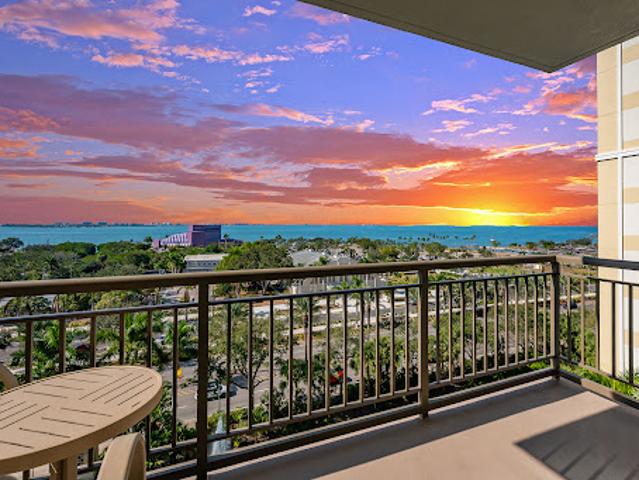 Apartment for sale in Sarasota, Sarasota County