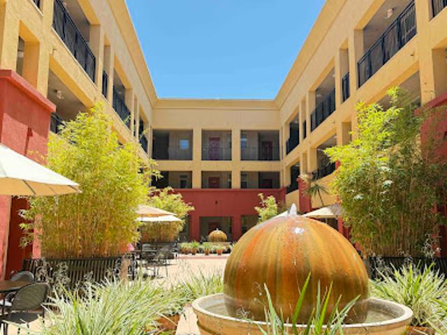 Apartment for sale in Torrance, California