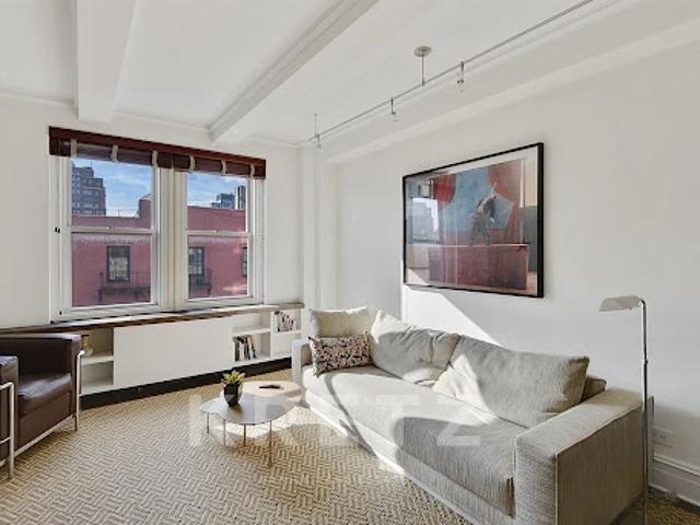 Apartment for sale in Arverne, New York