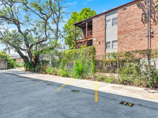 Apartment for sale in New Orleans, Louisiana