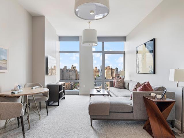 Apartment for sale in Arverne, New York