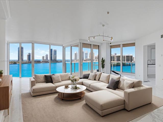Apartment for sale in Aventura, Florida