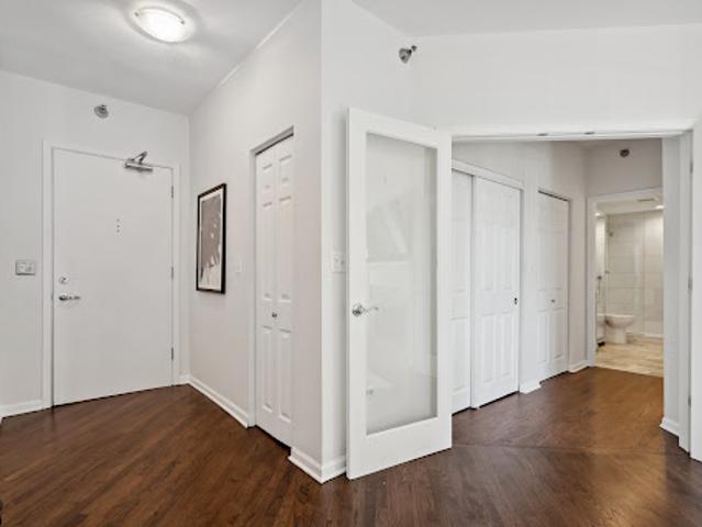 Apartment for sale in Chicago Park, Illinois