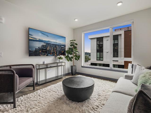 Apartment for sale in Kirkland, Washington