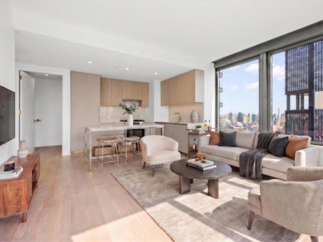 Apartment for sale in Queens, Arverne