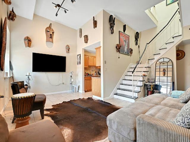 Apartment for sale in Elizabeth, New Jersey