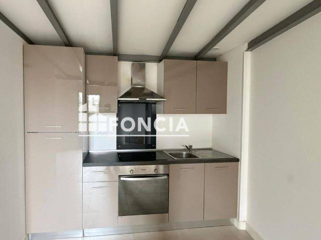 Appartement location à Lézignan-la-Cèbe, Hérault