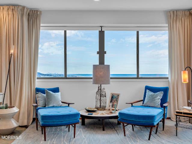Apartment for sale in Monmouth, New Jersey