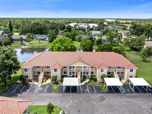 Apartment for sale in Naples, Florida