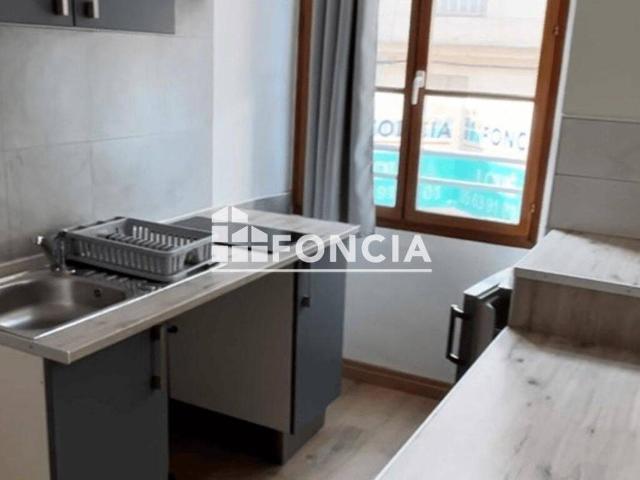 Studio location à Les Chênes, Montauban