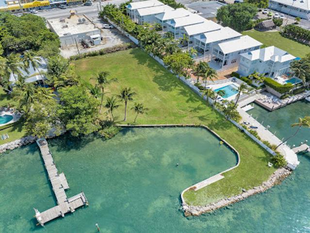 Apartment for sale in Islamorada, Florida