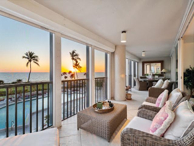 Apartment for sale in Naples, Florida