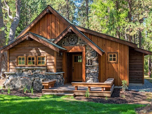 Apartment for sale in Camp Sherman