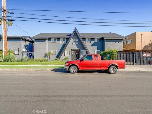 Apartment for sale in Reseda, Canoga Park