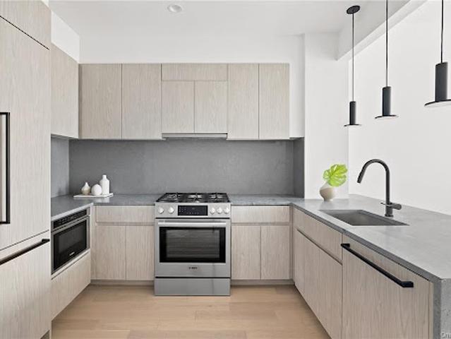 Apartment for sale in Arverne, New York