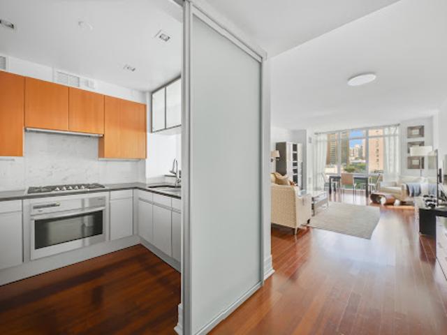 Apartment for sale in New York, Arverne