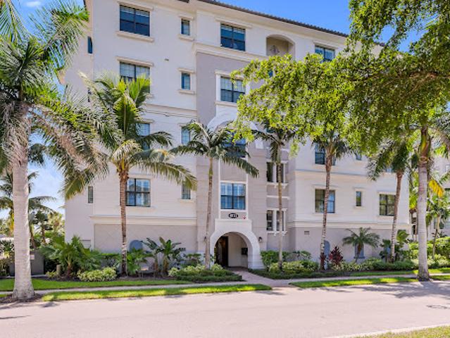 Apartment for sale in Bonita Springs, Florida