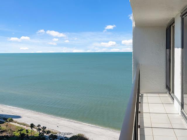 Apartment for sale in Naples