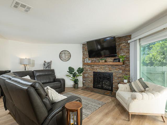 Apartment for sale in Encinitas