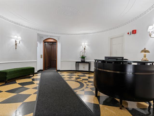 Apartment for sale in Chicago, Cook County