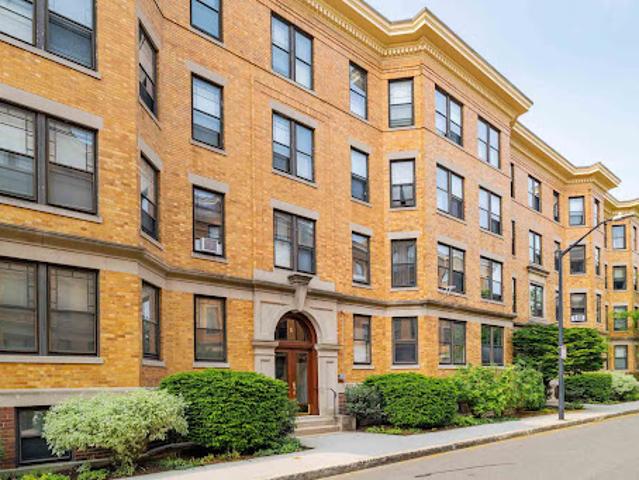 Apartment for sale in Cambridge