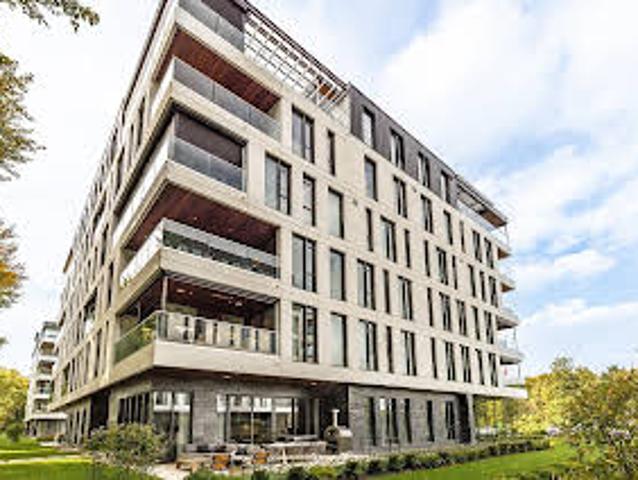 Apartment for sale in Laval-sur-le-lac