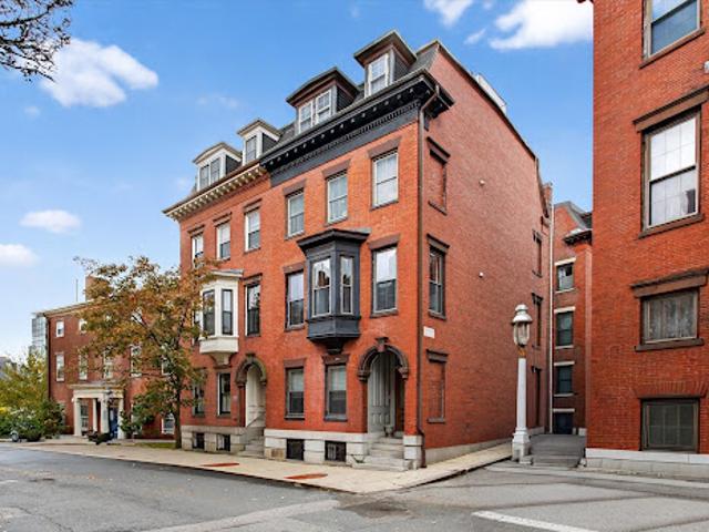 Apartment for sale in Boston, Suffolk County