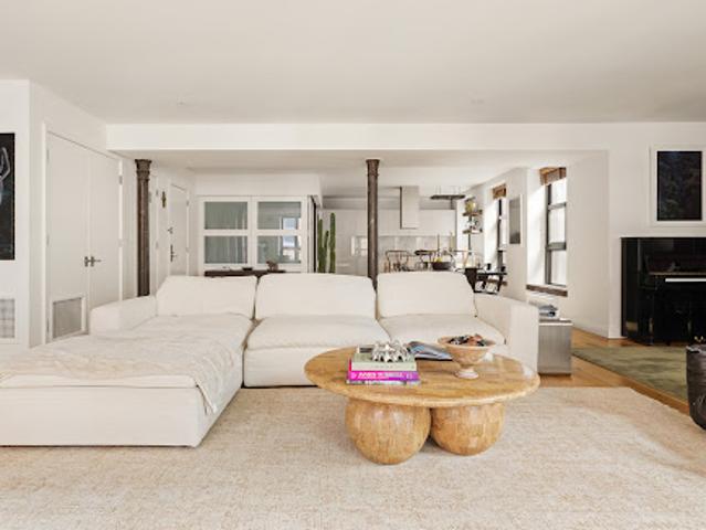 Apartment for sale in Arverne, New York
