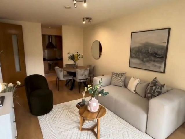 Apartment to rent in Bluebell, North Tipperary