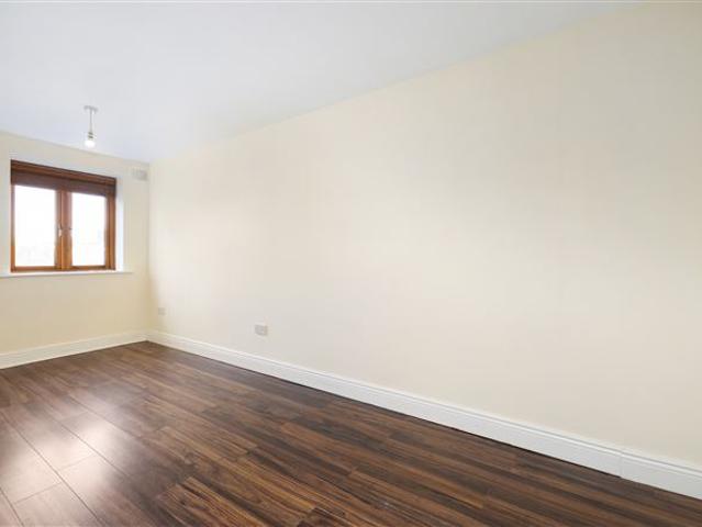 Apartment for sale in Bluebell, Dublin