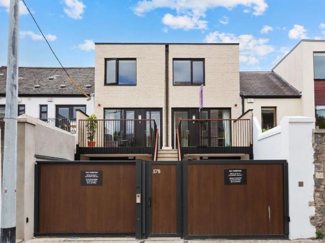 Apartment to rent in Bluebell, North Tipperary