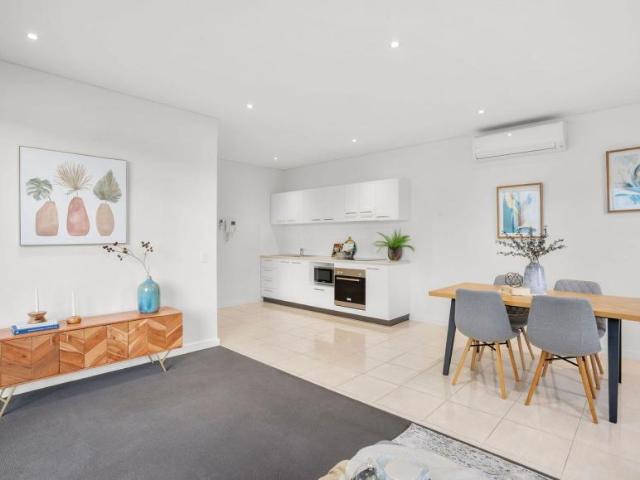 Apartment for sale in Adelaide, Adelaide City Council