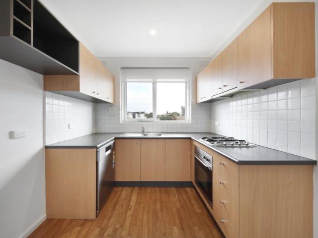 Apartment for sale in Bentleigh East, Melbourne