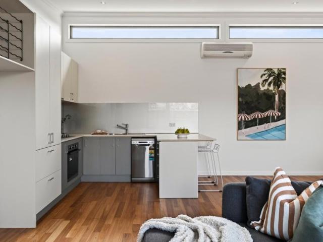 Apartment for sale in Bentleigh, Melbourne