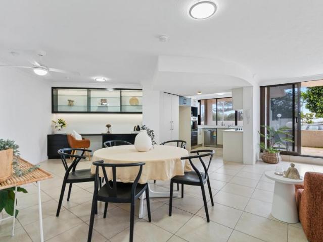 Apartment for sale in Bilinga, Gold Coast City