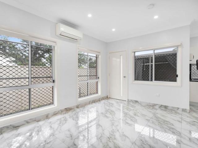 Apartment for rent in Bradbury, Sydney