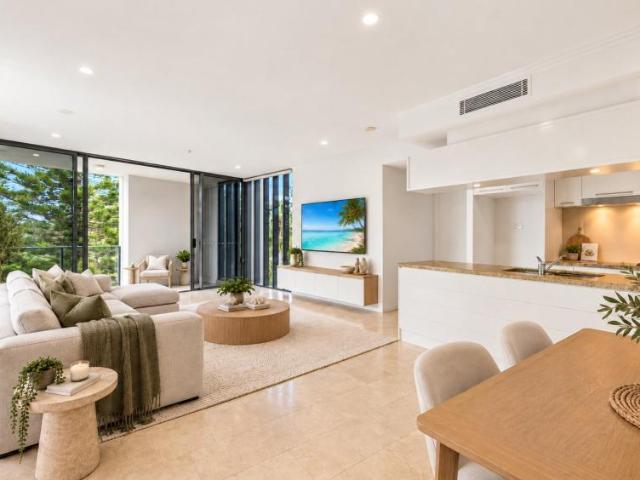 Apartment for sale in Broadbeach, Gold Coast City