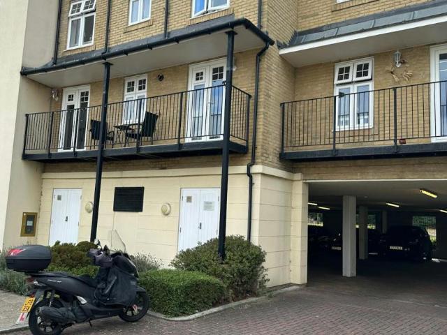 Apartment for rent in Bromley Common, Greater London
