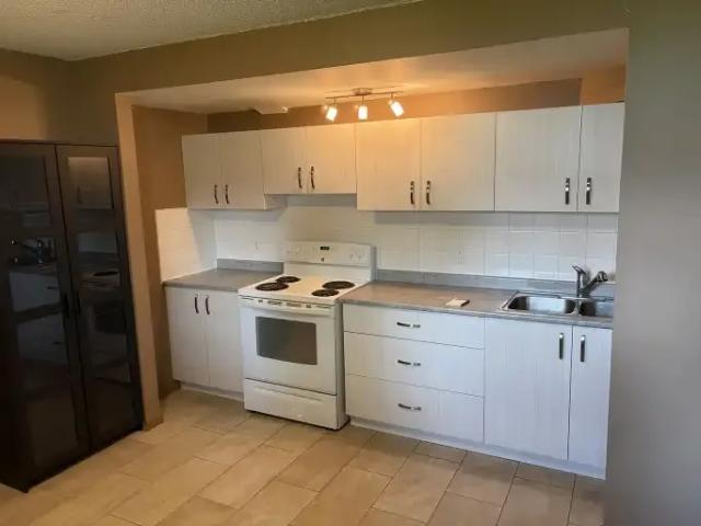 Apartment for rent in Northwest, Alberta
