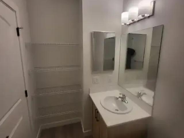 Apartment for rent in Wolf Willow, Calgary