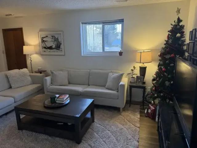 Apartment for rent in Montgomery, Calgary