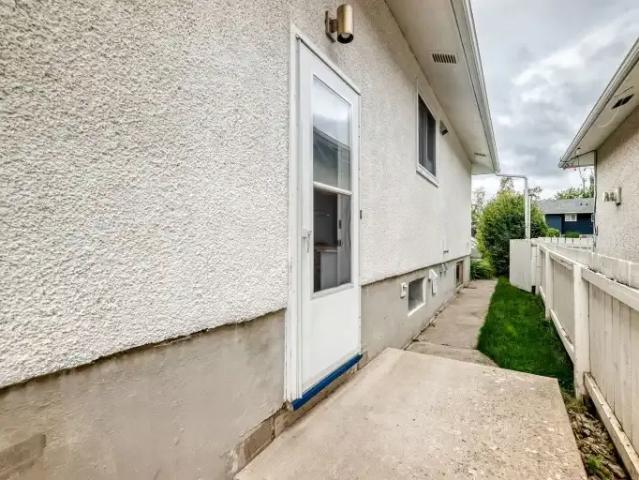 Apartment for rent in Northwest, Alberta