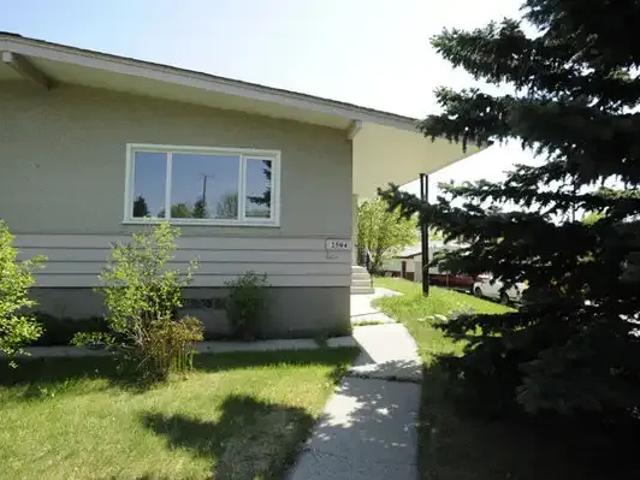 Apartment for rent in Banff Trail, Calgary
