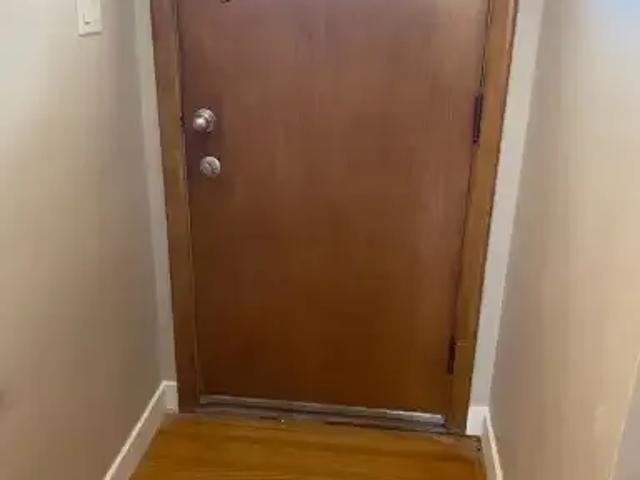 Apartment for rent in Killarney, Calgary
