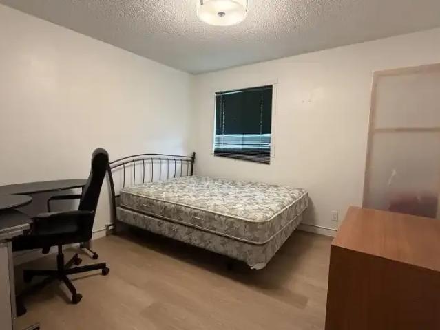 Apartment for rent in Forest Lawn, Calgary